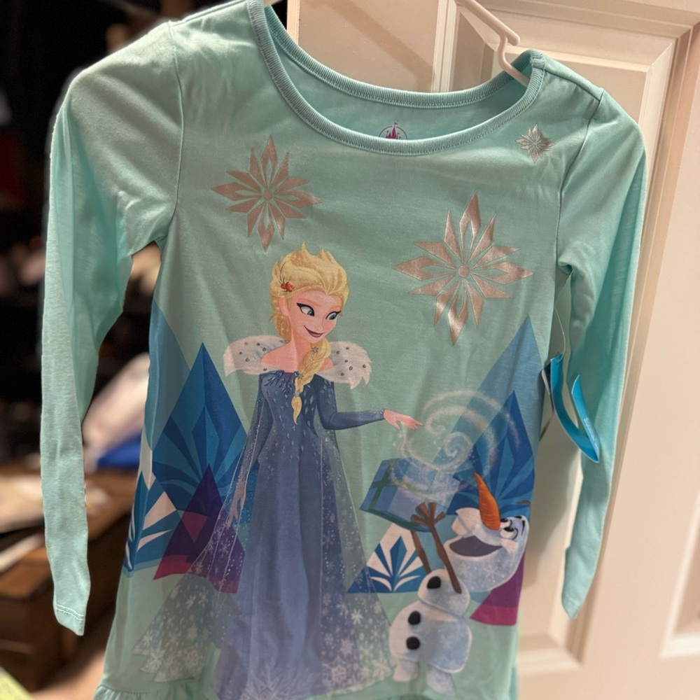 Girls Frozen nightgown